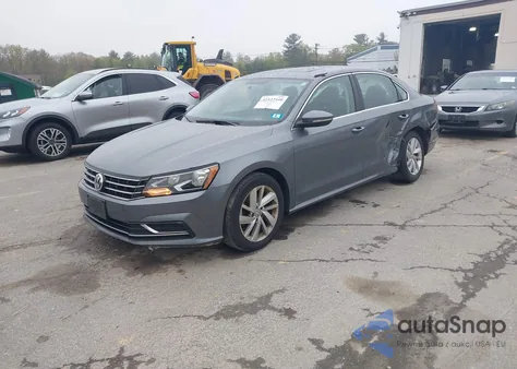 2018 Volkswagen Passat 2.0T Se z USA, uszkodzony, nr VIN 1VWBA7A30JC033617